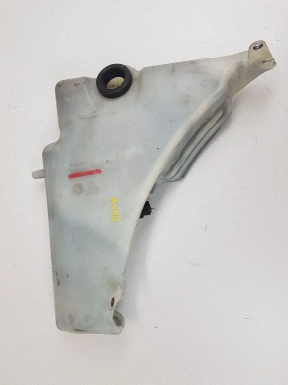 Windshield washer fluid reservoir/tank – Audi A4 Allroad B8 (2008-2016)