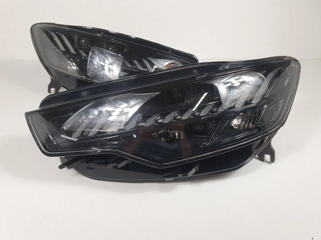 Headlight/headlamp 4GD941005A