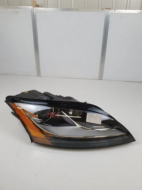 Headlight/headlamp 8J0941004L – Audi TT TTS Mk2 (2006-2014)