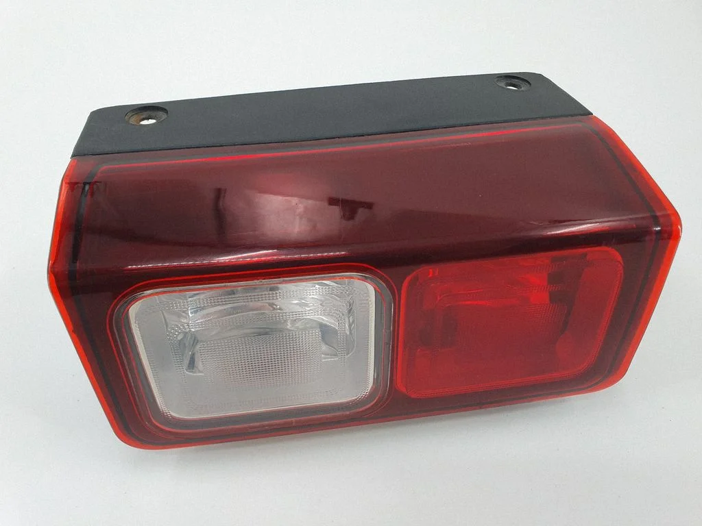Rear/tail lights – Renault Trafic III (X82) (2014-)