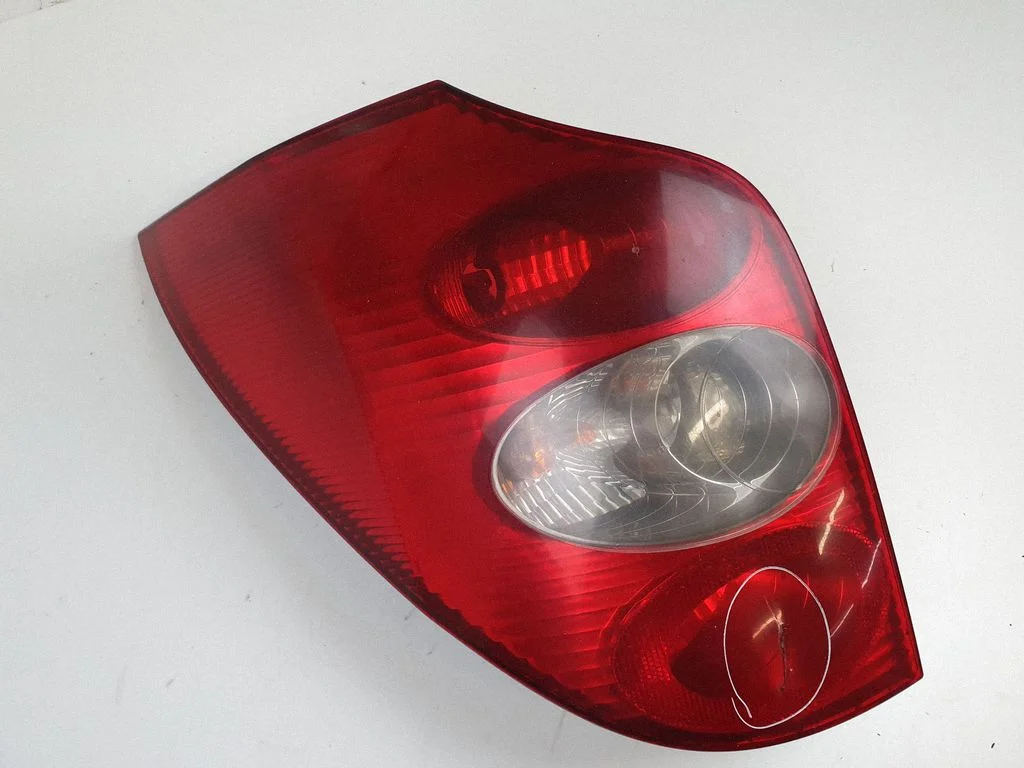 Rear/tail lights 8200002471