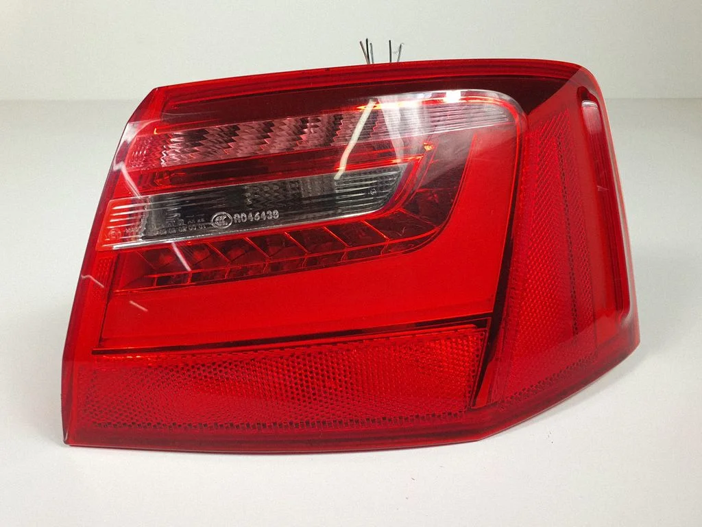Rear/tail lights 4G5945096A