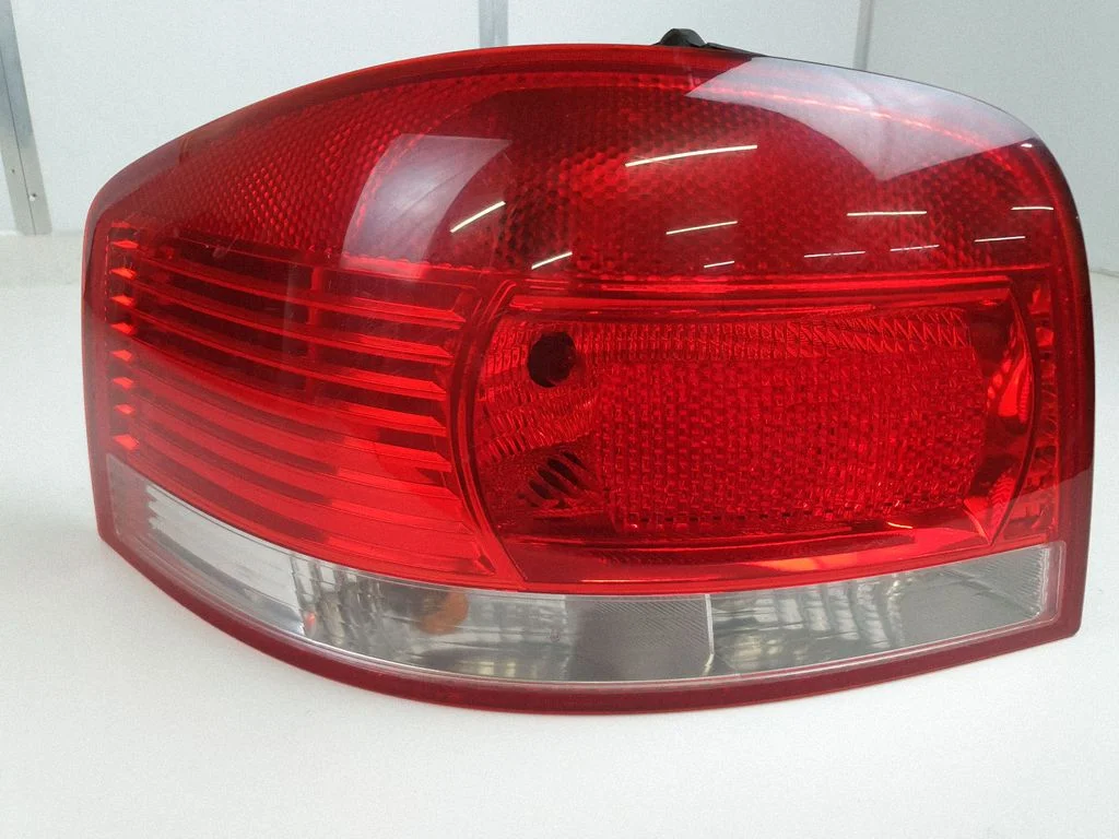 Lampa tylna w błotniku – Audi A3 S3 8P (2003-2012)