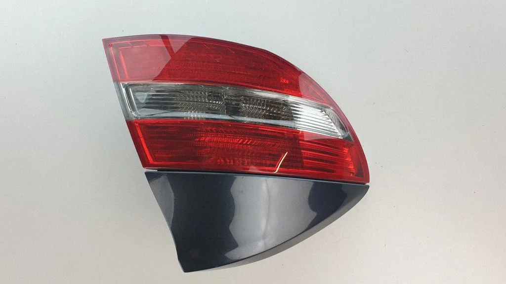 Rear/tail lights A2038205164KZ