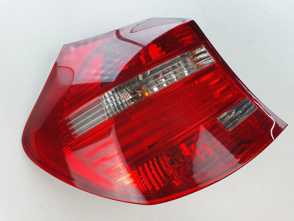 Rear/tail lights 7164355
