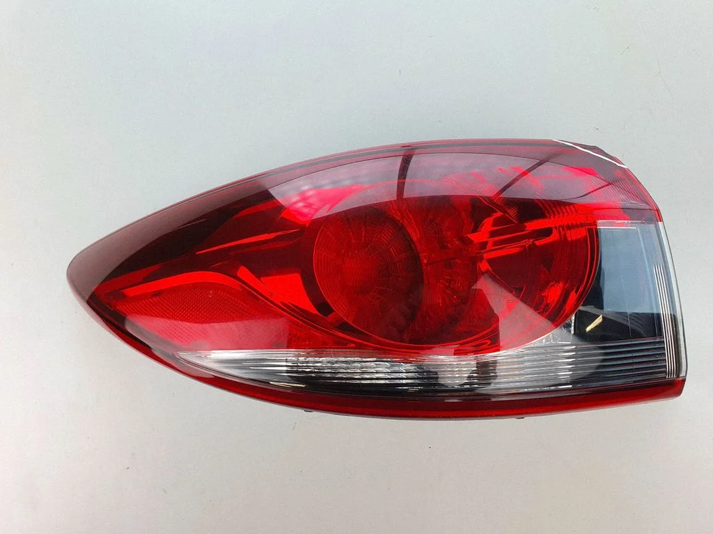 Rear/tail lights 22041978