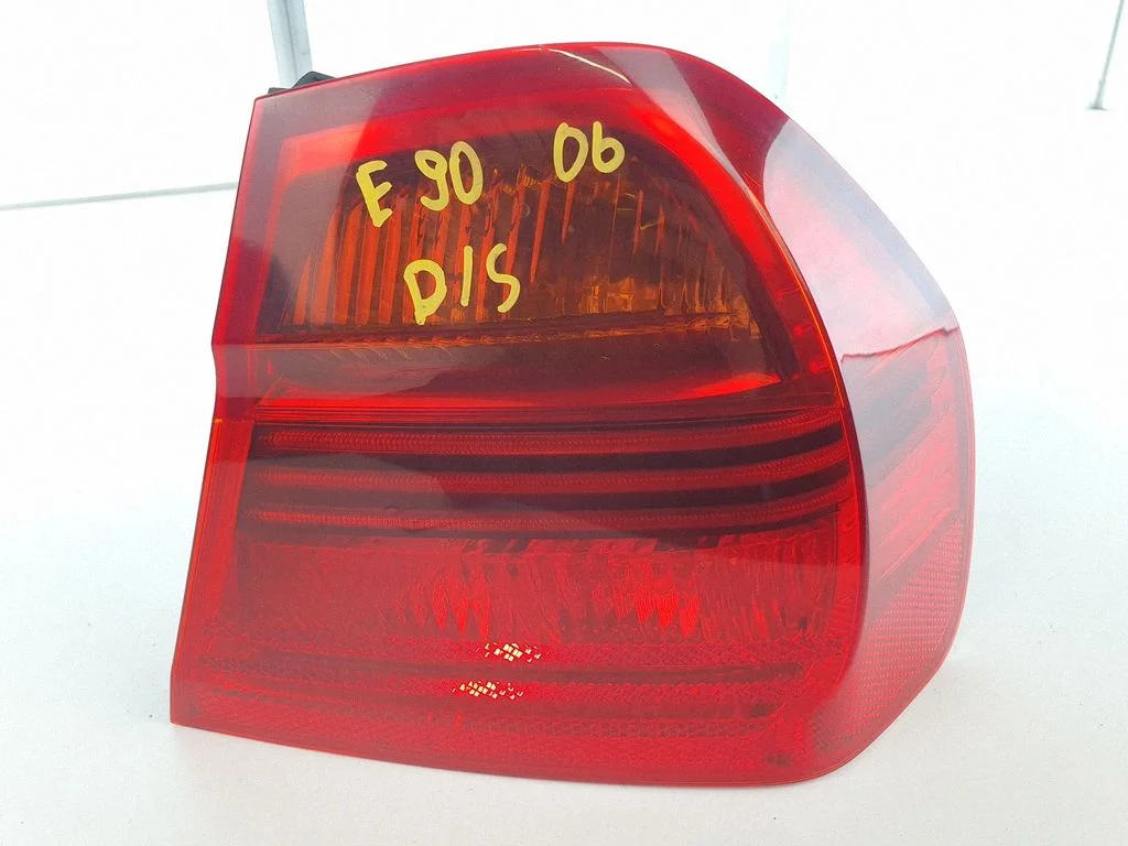 Rear/tail lights 6937458