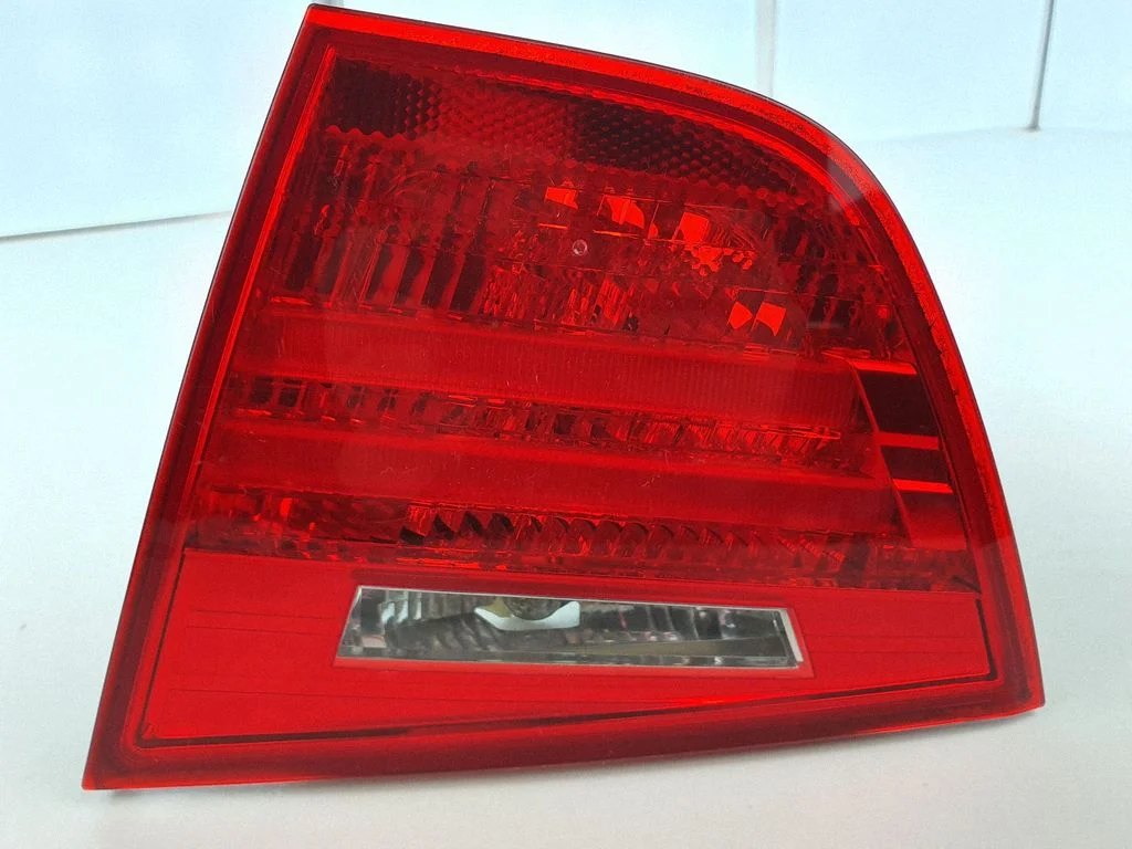 Tailgate rear/tail lights 7154162