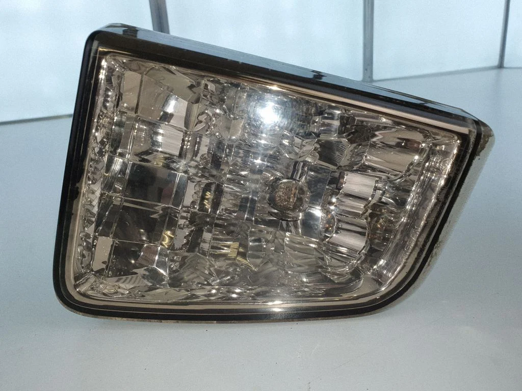 Tailgate rear/tail lights – Nissan Murano Z50 (2002-2008)