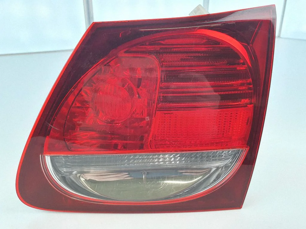 Tailgate rear/tail lights – Lexus GS 300 350 430 450H (2005-2012)