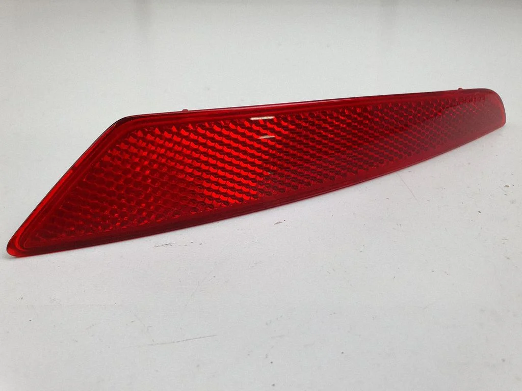 Rear tail light reflector 5F0945105F