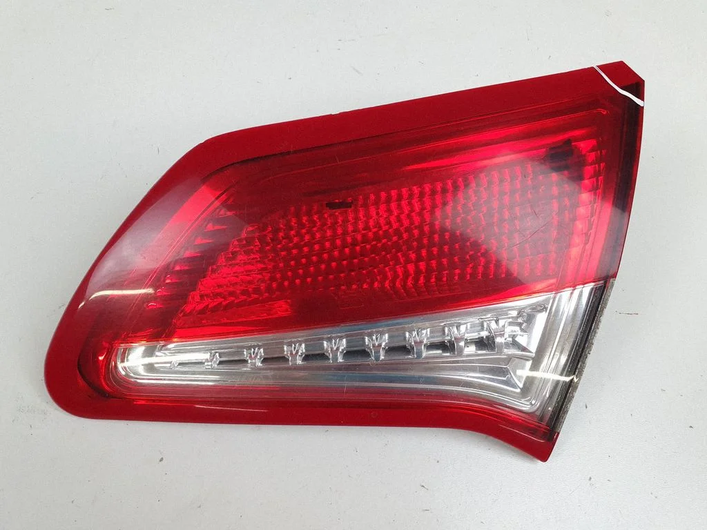 Tailgate rear/tail lights – Citroen C4 Grand Picasso (2007-2013)