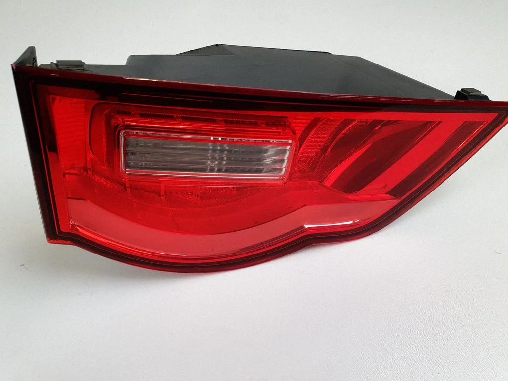 Tailgate rear/tail lights HK8315K273AA – Jaguar F-Pace (2016-)