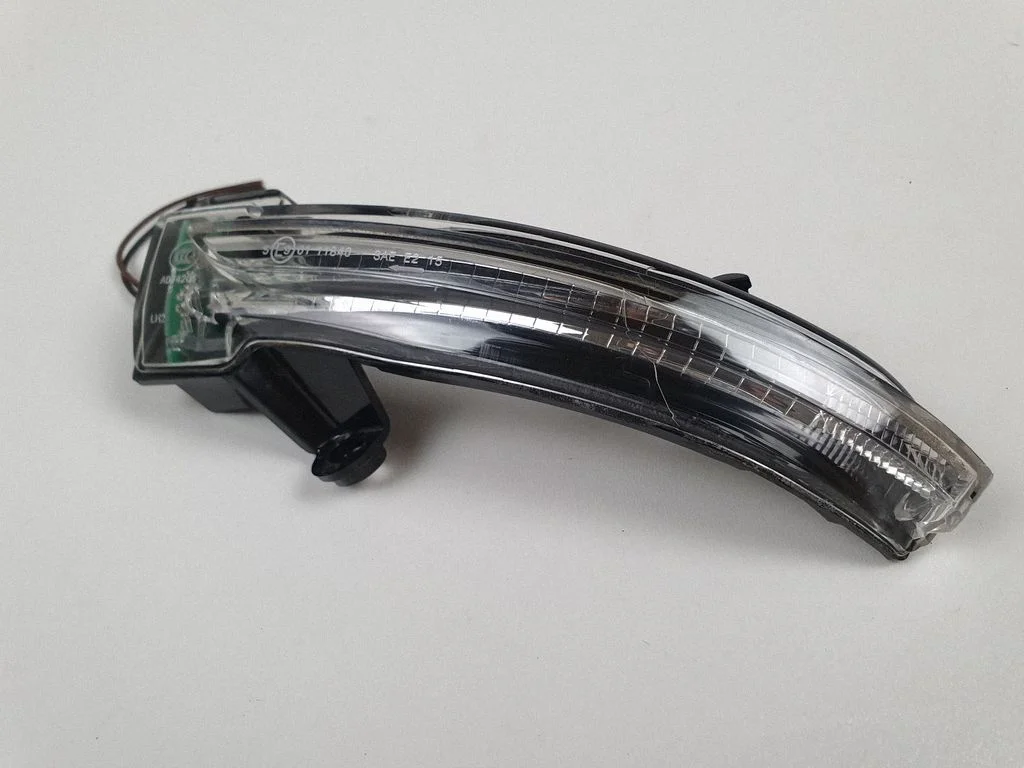 Suunatuli peeglis – Renault Megane III (2009-2016)
