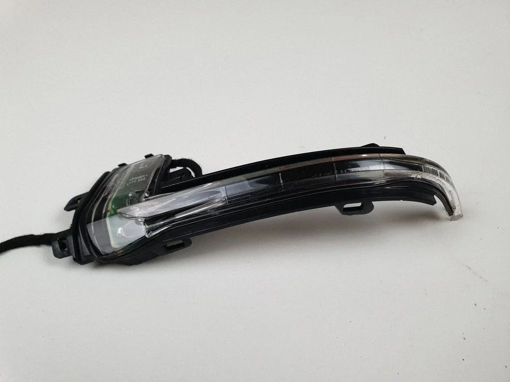 Suunatuli peeglis – Audi A5 8T 8F (2007-2016)