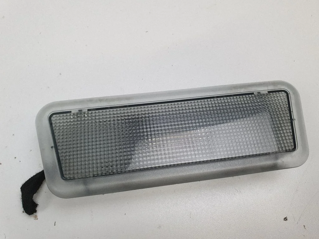 Rear seat light 09153192