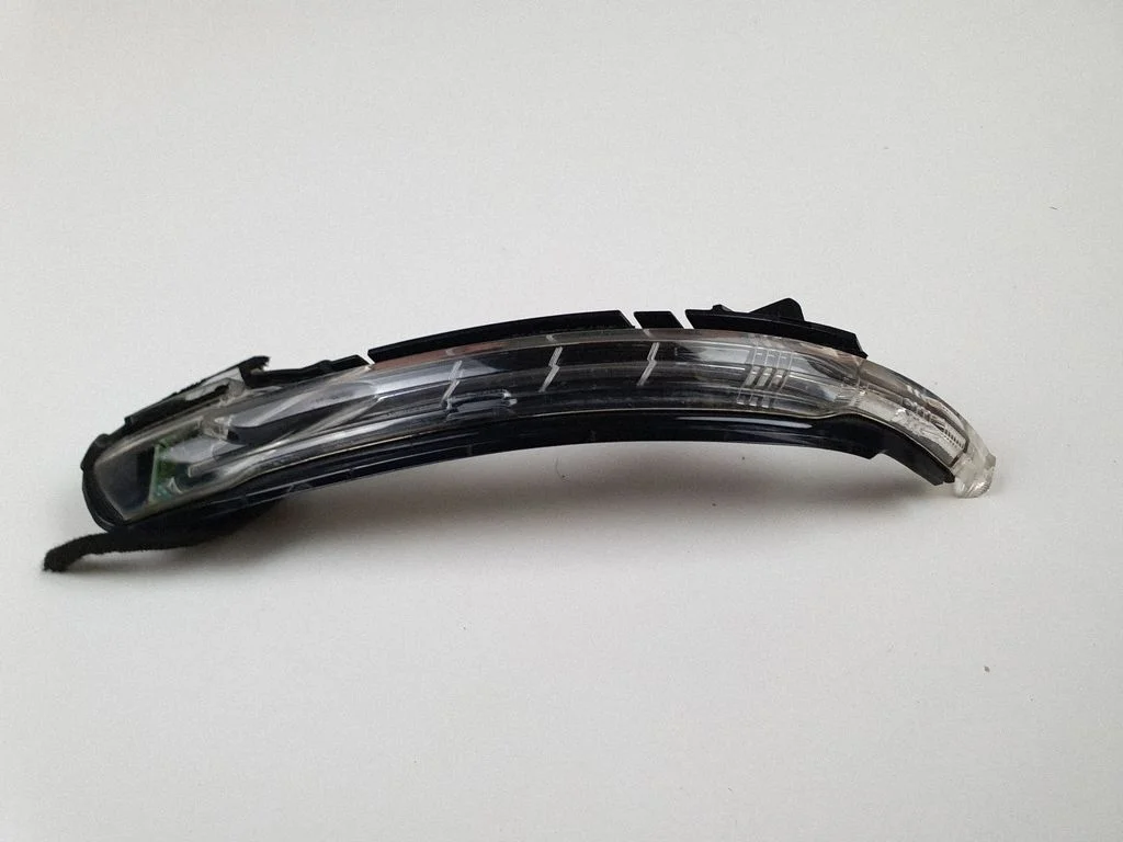 Suunatuli peeglis – Audi A6 S6 C7 4G (2011-2018)
