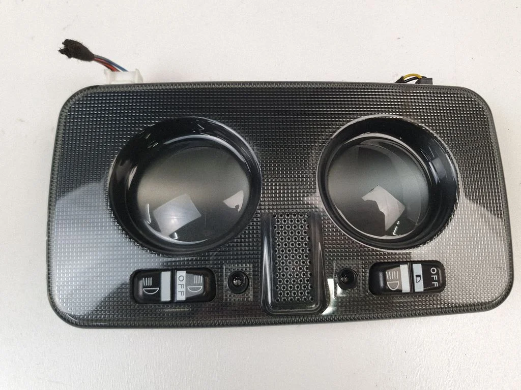 Front seat light 156099023