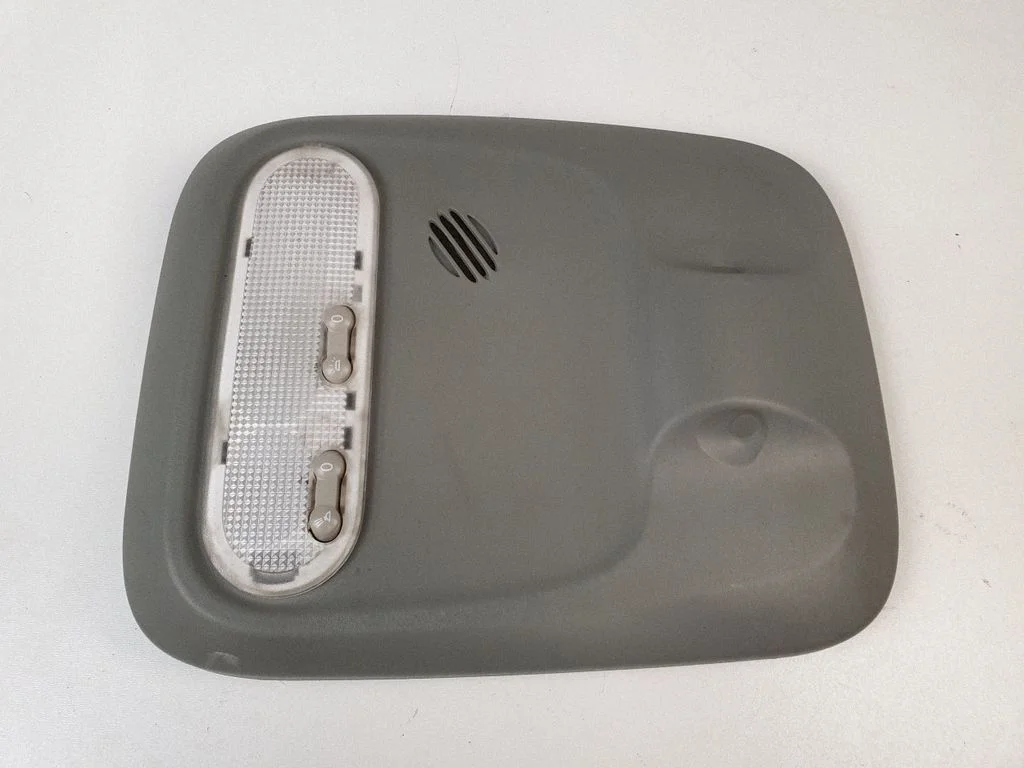 Front seat light 8200930948
