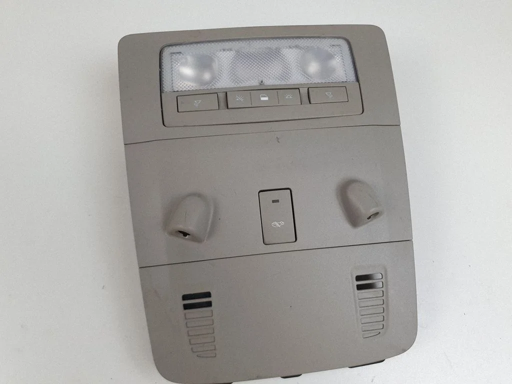 Front seat light 13339682