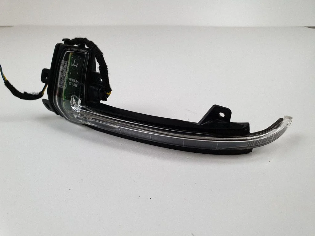 Suunatuli peeglis – Audi A5 Sportback 8TA (2009-2016)