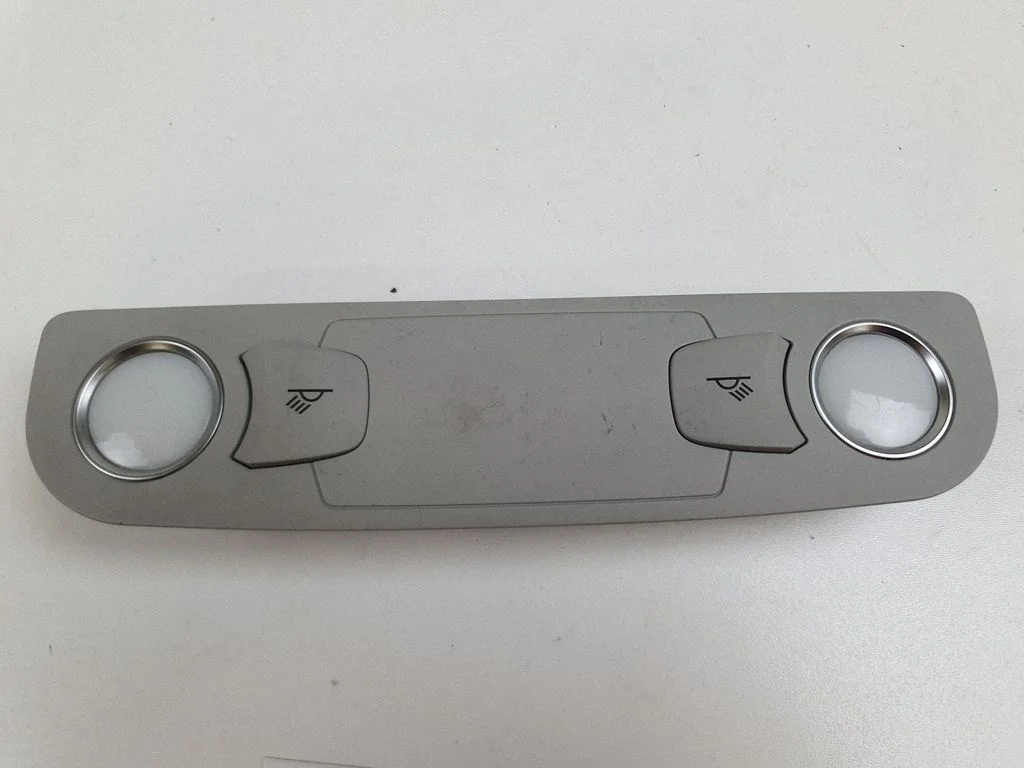 Front seat light 4L0947111B
