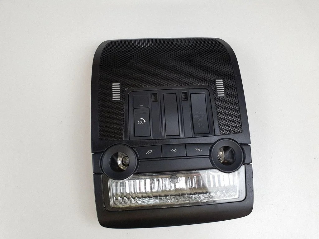 Front seat light 9225937