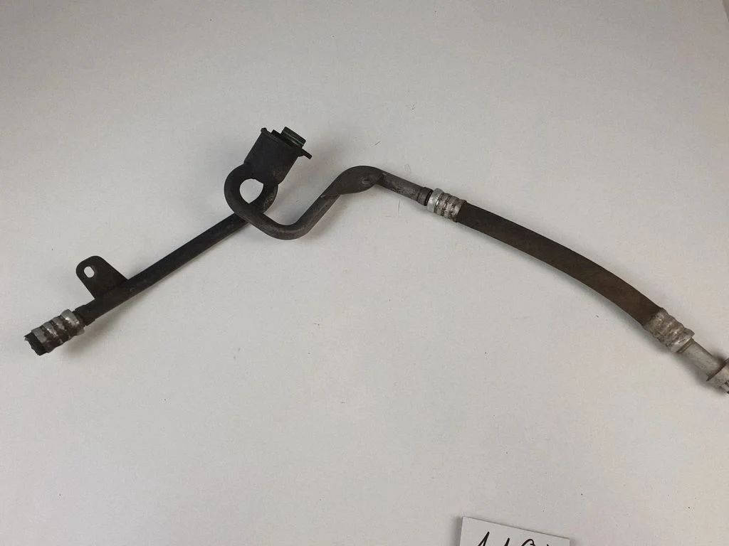Air conditioning (A/C) pipe/hose