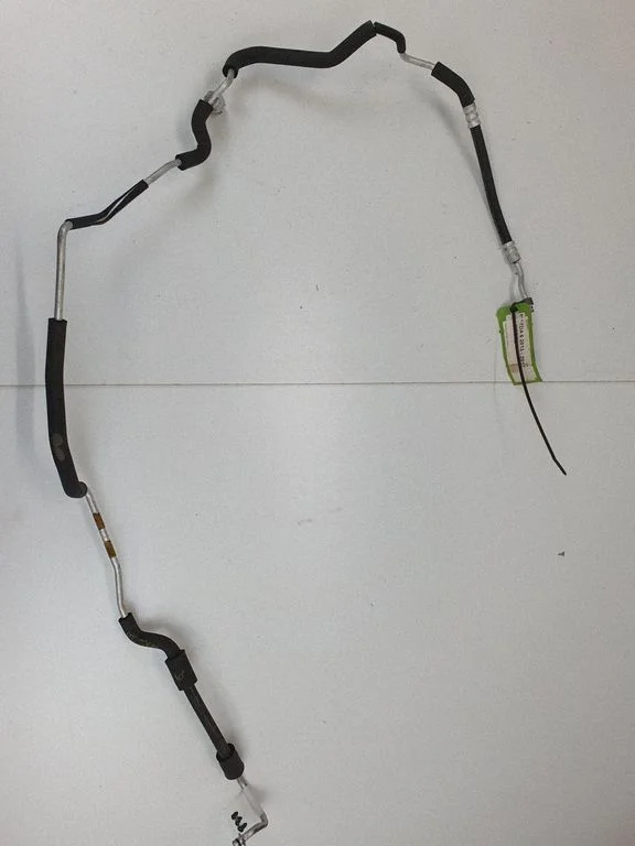 Air conditioning (A/C) pipe/hose 42CP813