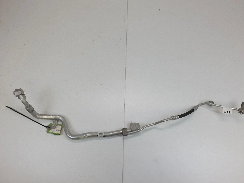 Air conditioning (A/C) pipe/hose – BMW 5 Series G30 G31 G38 (2016-)