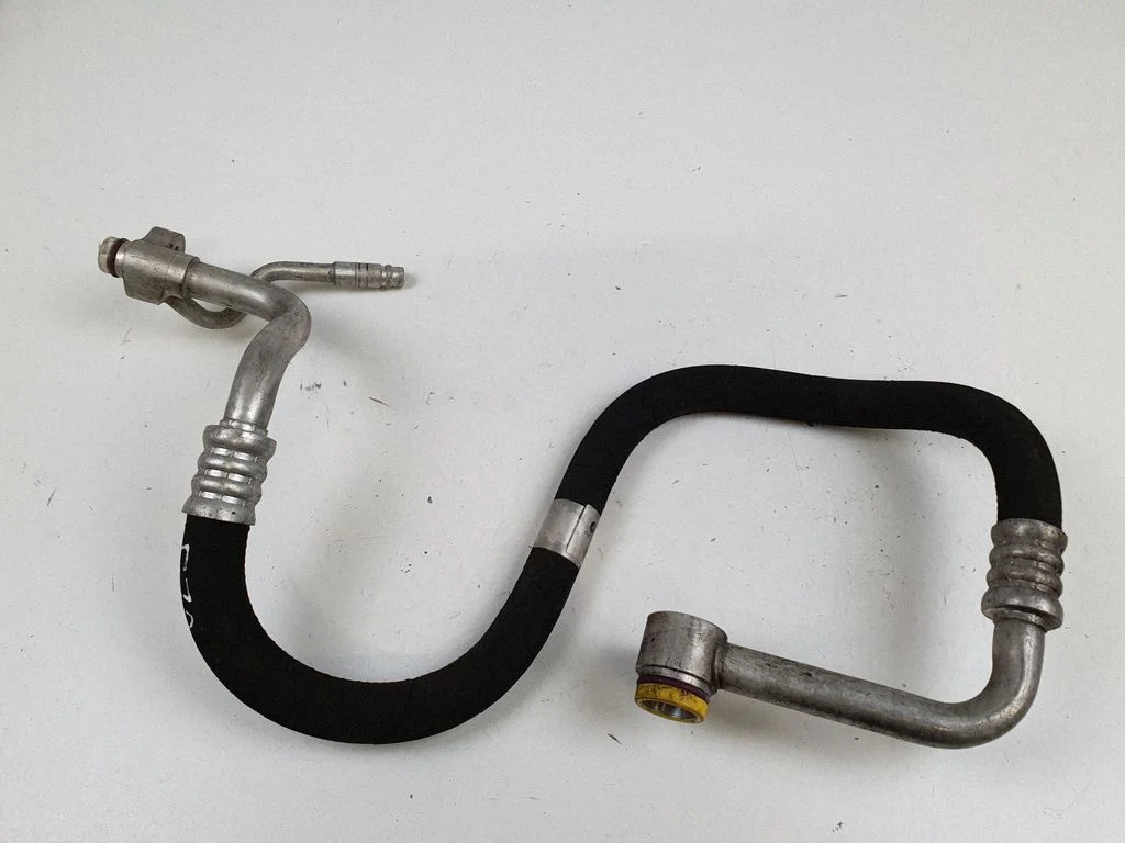 Kliimaseadme toru / voolik – BMW 3-seeria E90 E91 (2005-2012)