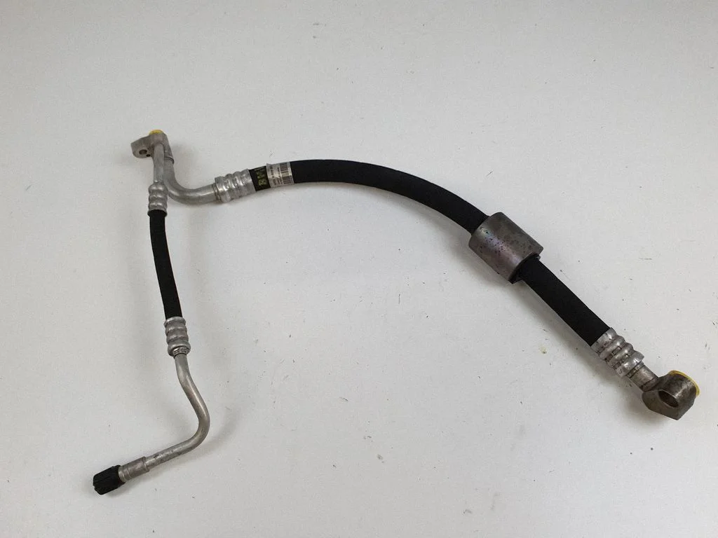 Air conditioning (A/C) pipe/hose 6928587