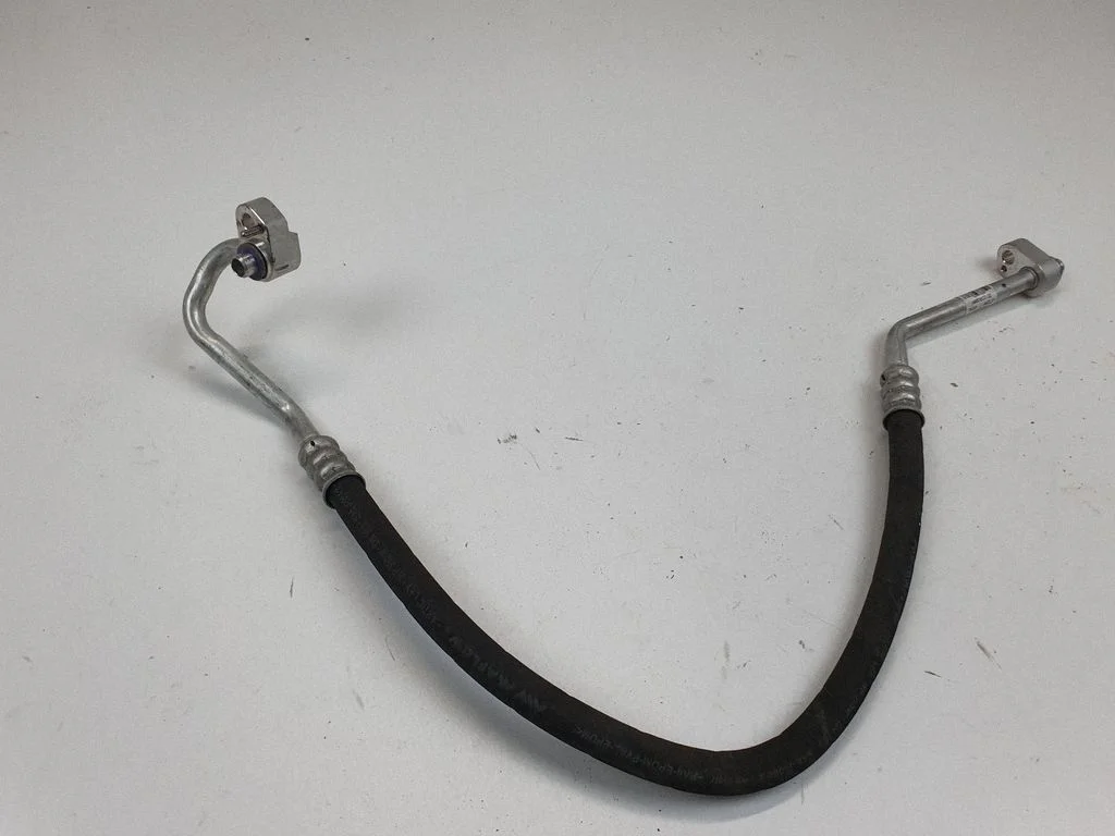 Air conditioning (A/C) pipe/hose 9860603
