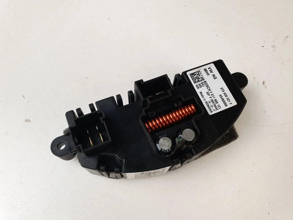 Heater blower motor/fan resistor 8T0820521F – Audi Q5 SQ5 8R (2008-2017)