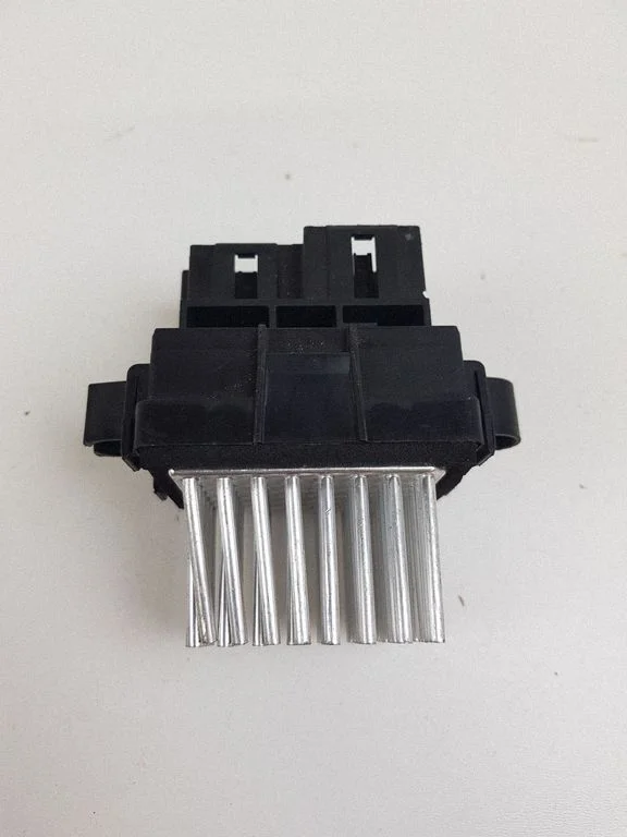 Heater blower motor/fan resistor 13503201