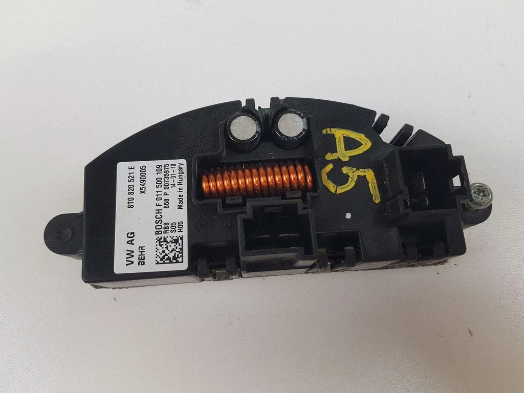 Heater blower motor/fan resistor 8T0820521E