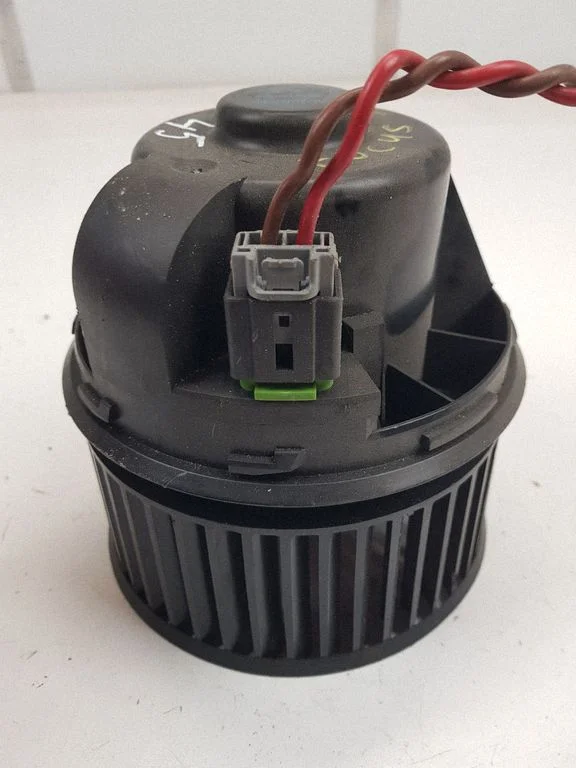 Heater fan/blower AV6N18456BA