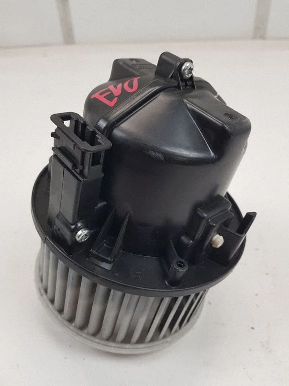 Heater fan/blower – Land Rover Evoque I (2011-2018)