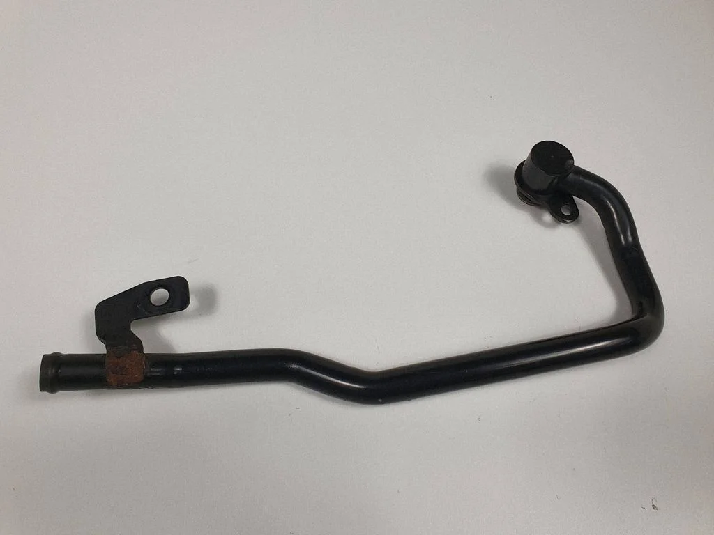 Engine coolant pipe/hose 04L121065AJ