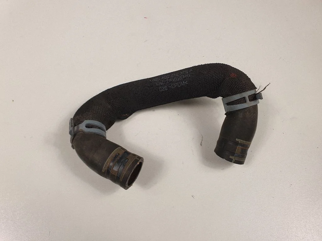 Engine coolant pipe/hose 4G2819376A