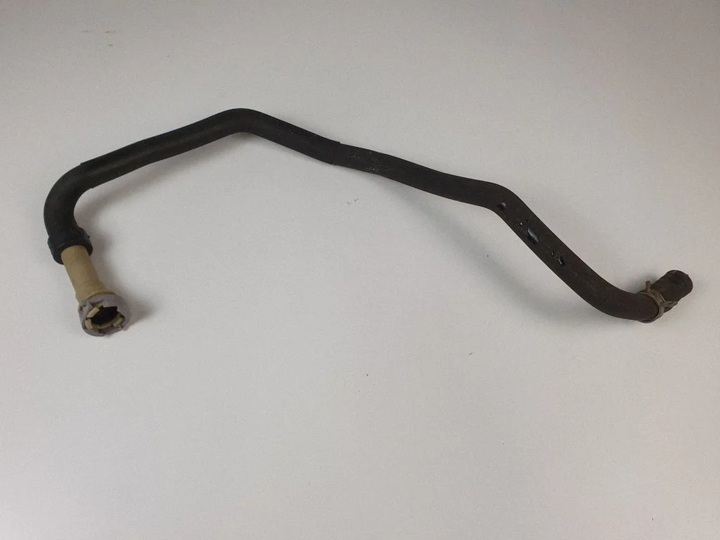 Engine coolant pipe/hose 9G918B159CD