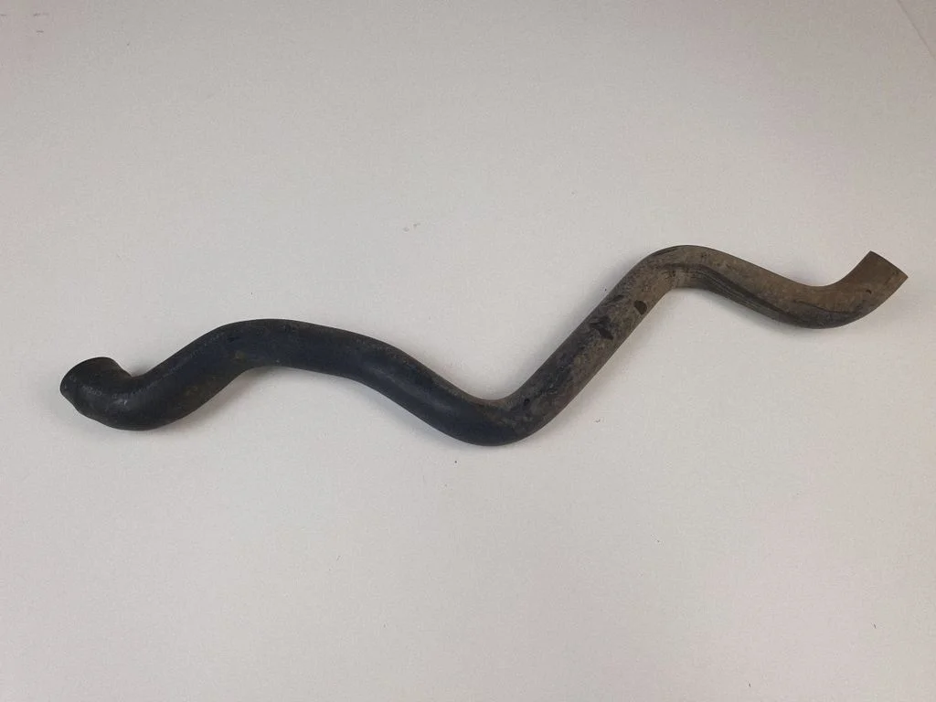 Engine coolant pipe/hose 6M21U023A26AH