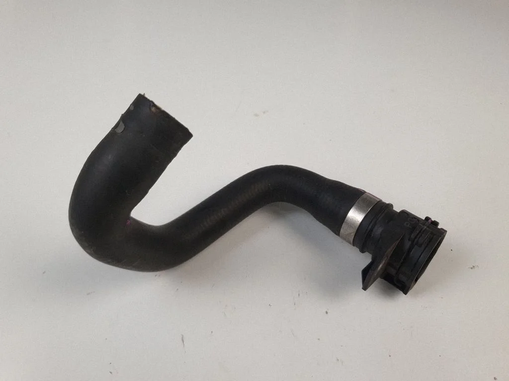 Engine coolant pipe/hose 31686984