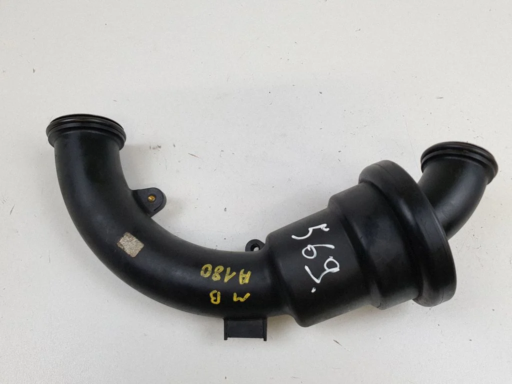 Engine coolant pipe/hose A6511400387