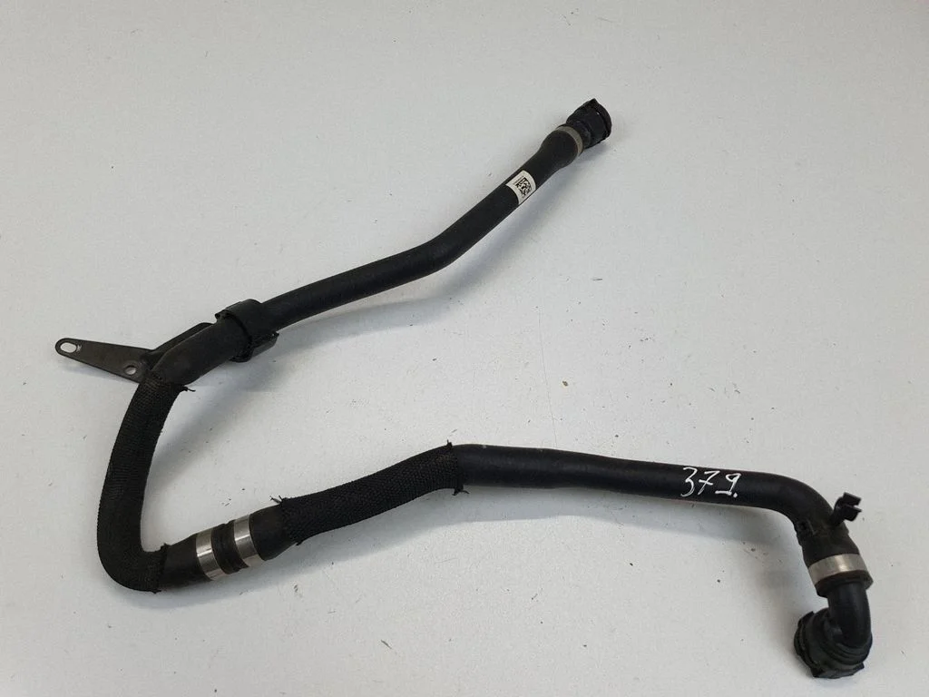 Engine coolant pipe/hose 8598384