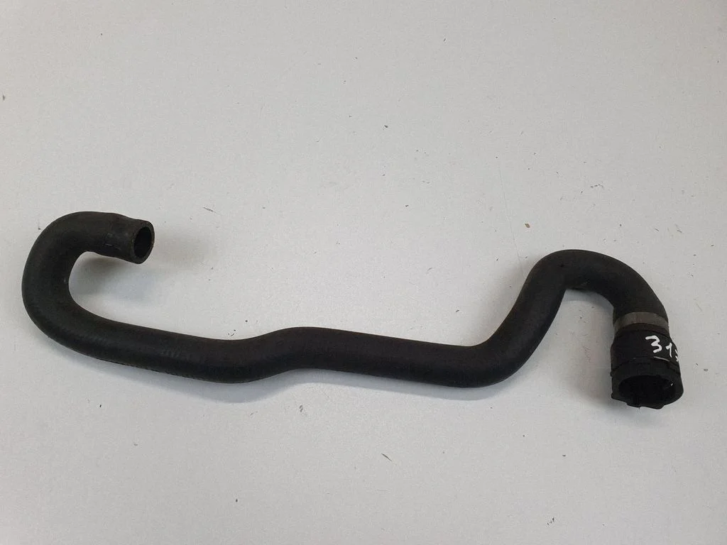 Engine coolant pipe/hose – BMW 7 Series E65 E66 (2001-2008)