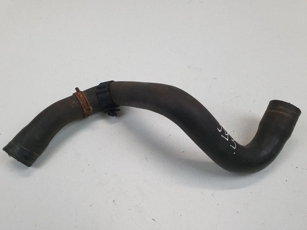 Engine coolant pipe/hose – Opel Vectra C (2002-2005)