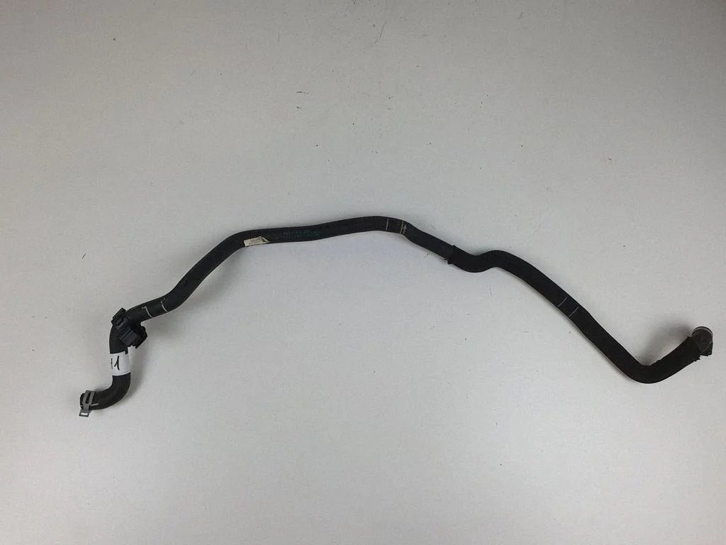 Engine coolant pipe/hose 6821252