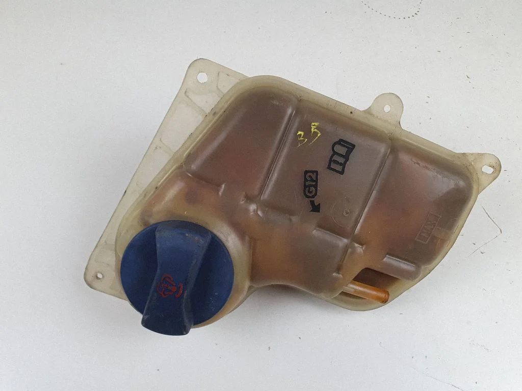 Coolant expansion tank/reservoir 8D0121403L