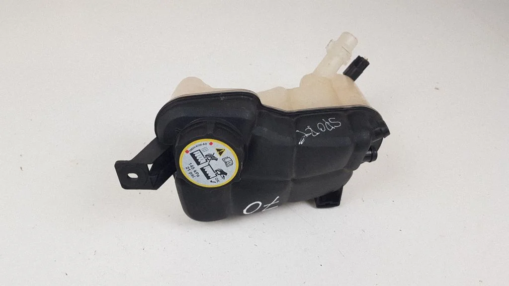 Coolant expansion tank/reservoir – Land Rover Range Rover Sport L494 (2013-)